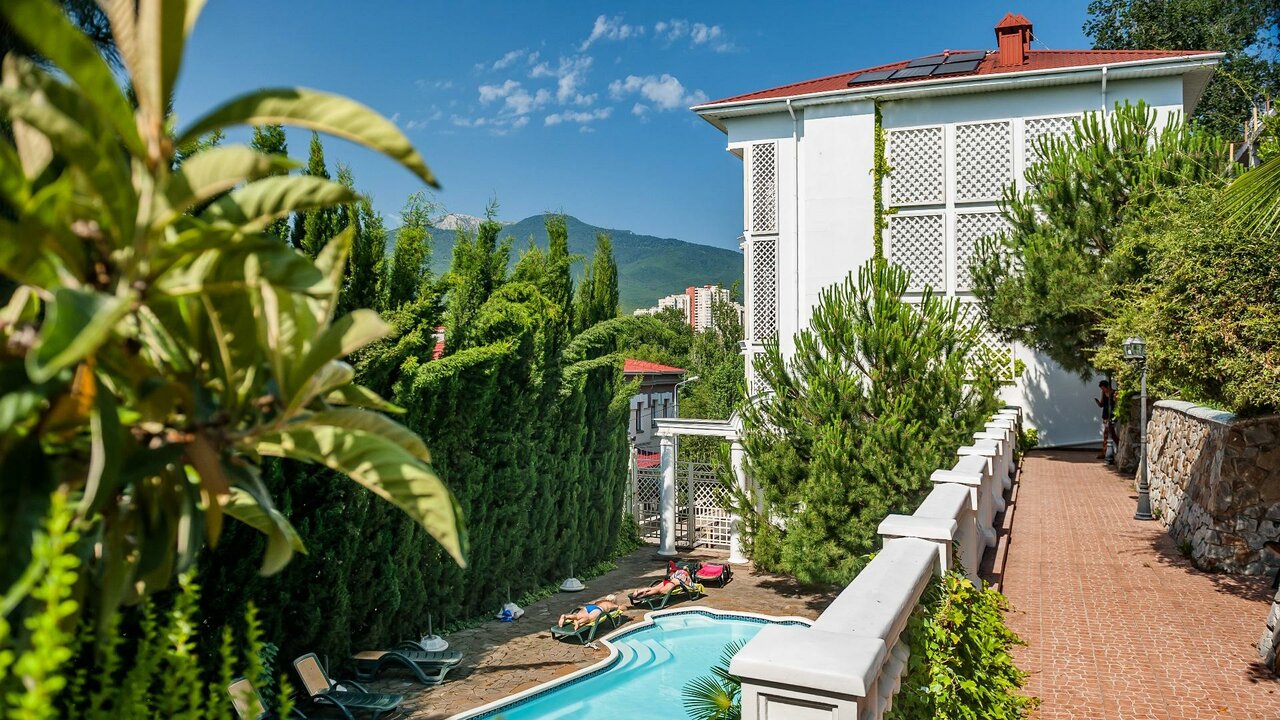 Гостиница Бон Мезон Алушта-194