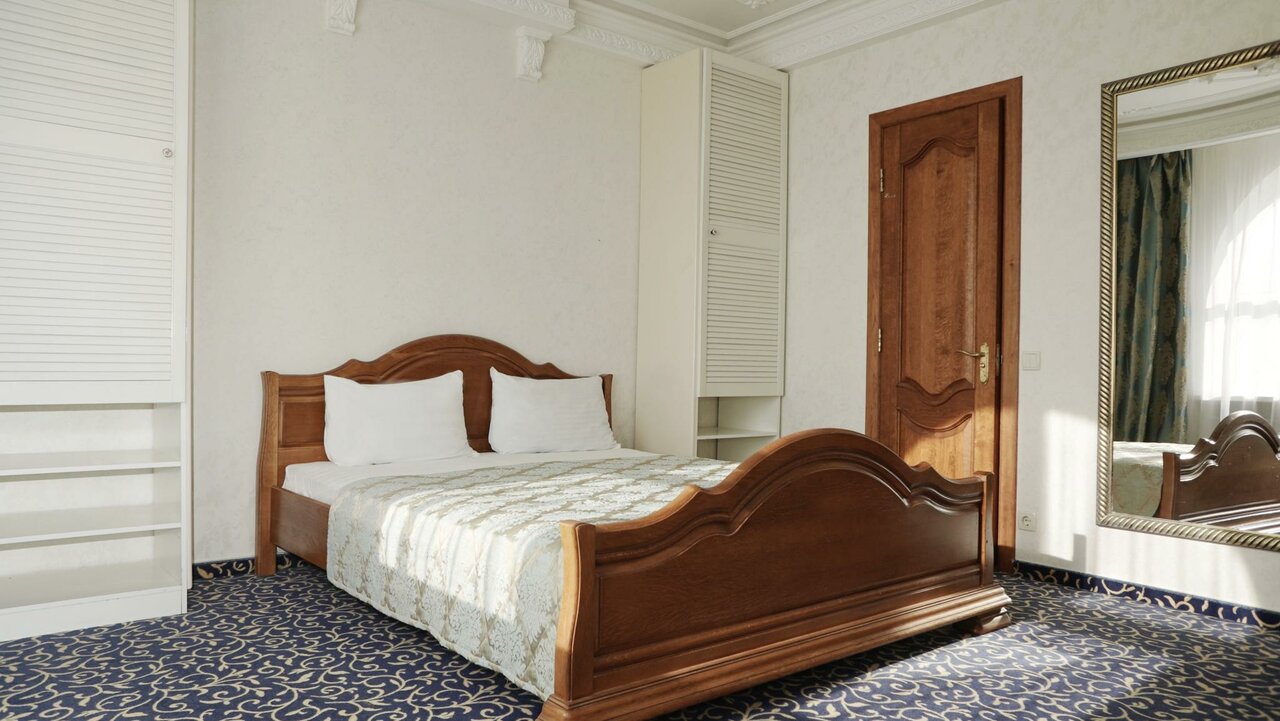 Гостиница Бон Мезон Алушта-247