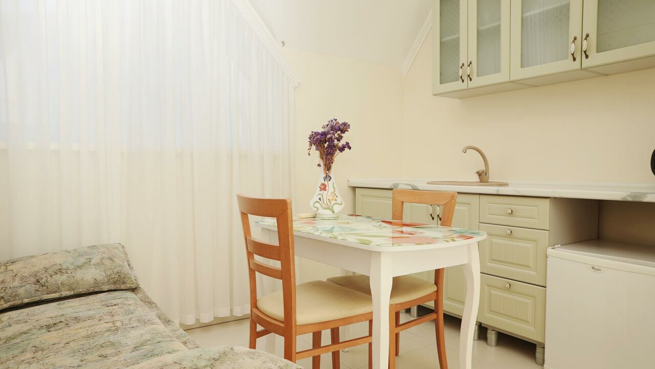 Гостиница Бон Мезон Алушта-238