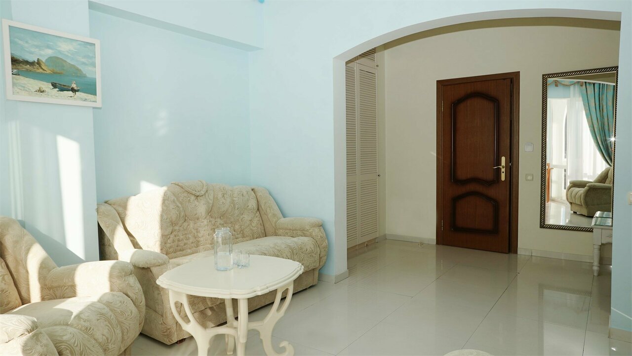 Гостиница Бон Мезон Алушта