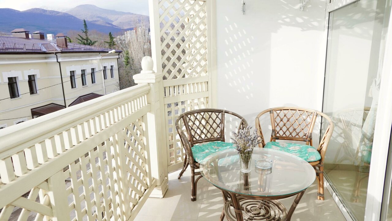 Гостиница Бон Мезон Алушта-193