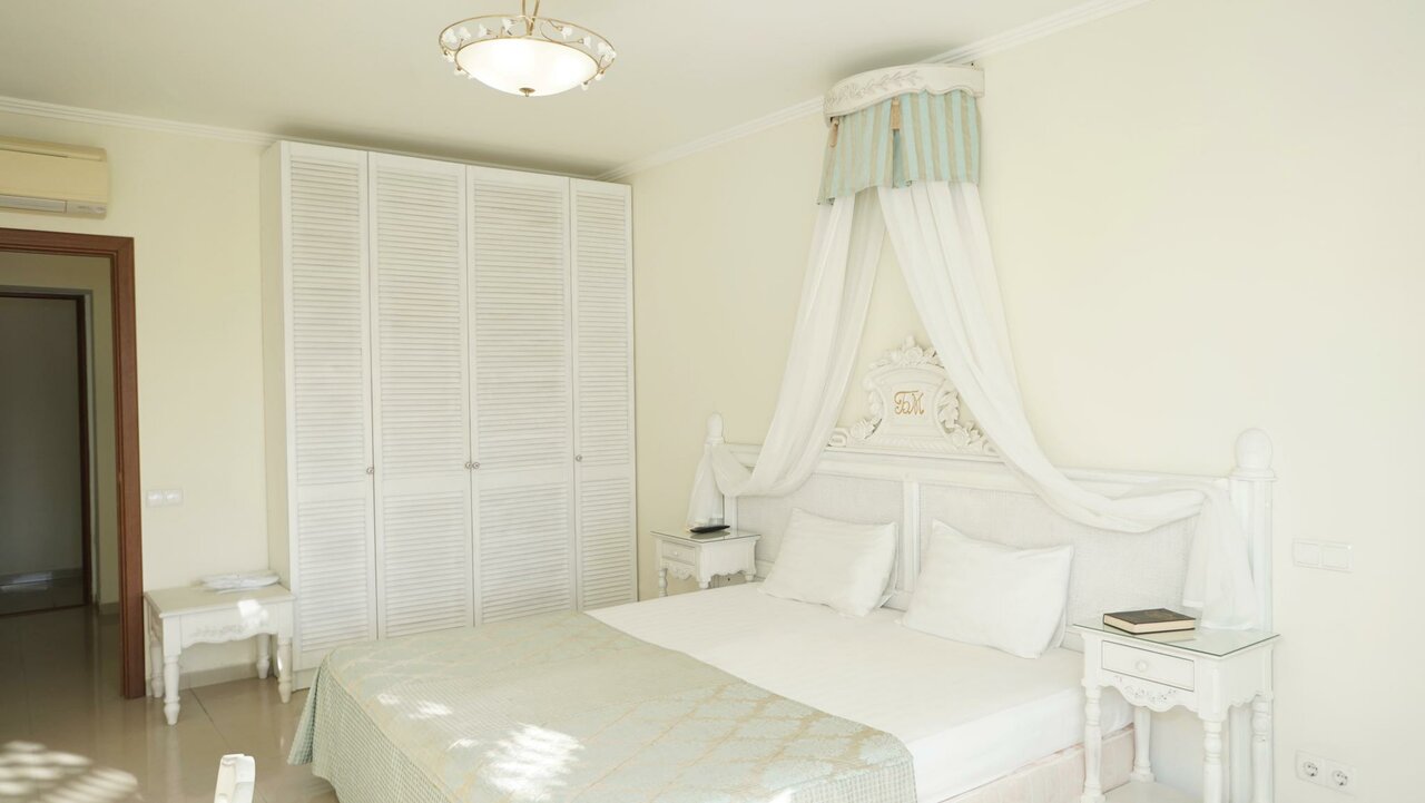 Гостиница Бон Мезон Алушта-237