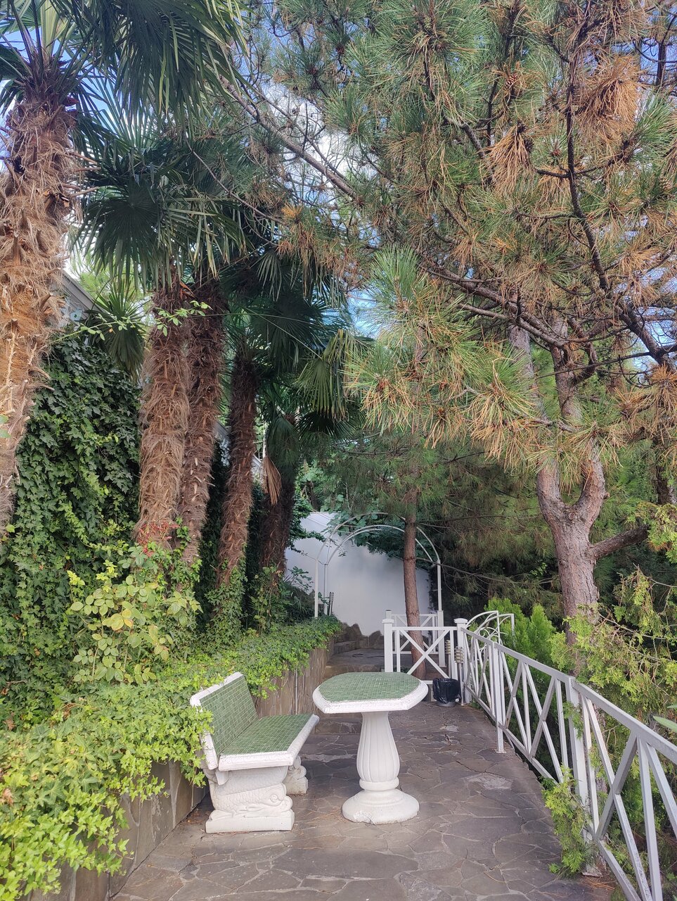 Гостиница Бон Мезон Алушта-137