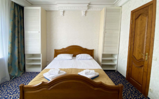 Гостиница Вилла Бон Мезон  Алушта Стандартный двухместный номер с 1 кроватью -8
