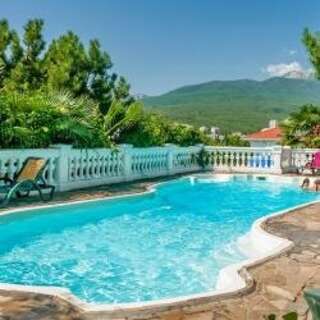 Гостиница Бон Мезон Алушта-2