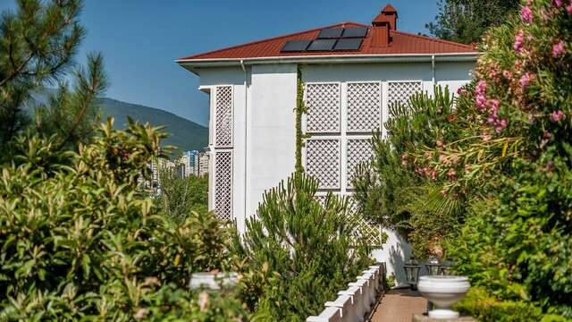Гостиница Бон Мезон Алушта-200